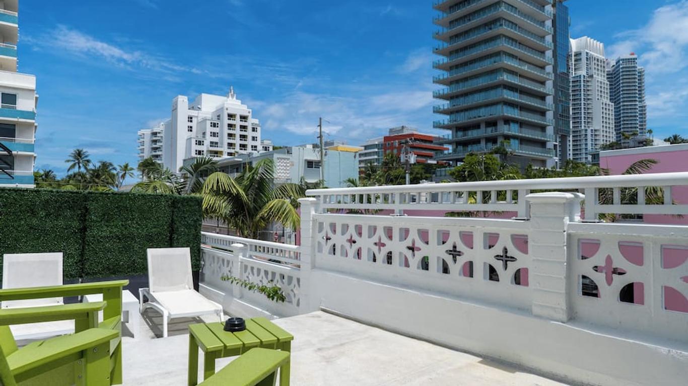 Blanc Kara- Adults Only