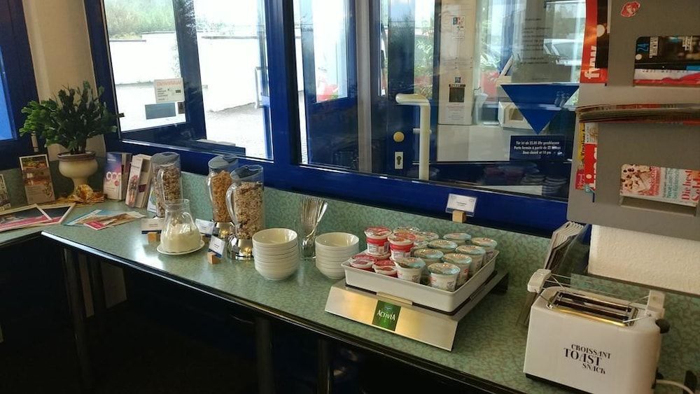 T3 Budget Zwickau - Zwickau - Buffet