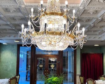 San Giovanni Rotondo Palace - Alihotels - San Giovanni Rotondo - Salónek