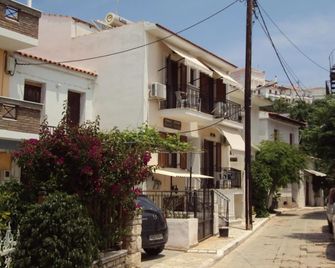Sunshine Pension - Pythagorio - Vista del exterior