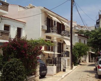 Sunshine Pension - Pythagorio - Outdoors view