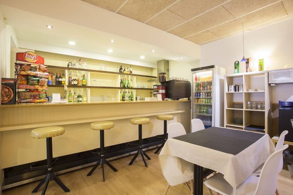 هوستال بوناني