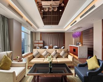 Crowne Plaza Taizhou By IHG - Taizhou - Lounge