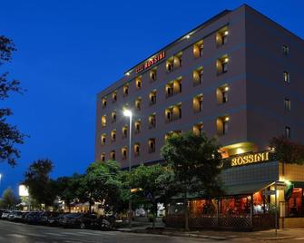 Hotel Rossini - Pesaro - Edificio