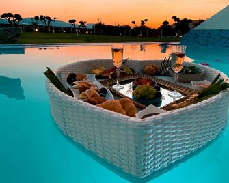 Meandros Boutique & Spa Hotel - Adults Only - זאקינתוס (עיר)