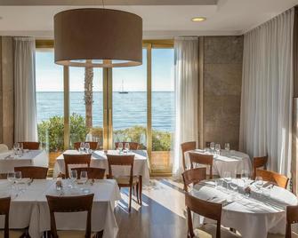 B&b Hotel Diano Marina Palace - Diano Marina - Restaurant