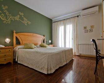 El Rinconcito de Gredos - Cuevas del Valle - Habitación