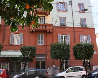 Affittacamere I Gatti delle 5 Terre - La Spezia - Bina