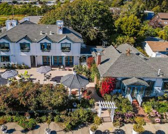 Mill Rose Inn - Half Moon Bay - Edificio