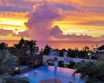 Okinawa Kariyushi Resort Exes Onna - אונה - נוף חיצוני