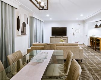 Staybridge Suites Oxnard - River Ridge by IHG - Oxnard - Ruokailuhuone