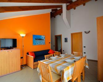 Residence Paradise - Riva del Garda - Ruang makan