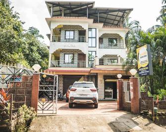 Dhanashree Riverview Hotel Goa - Pernem - Building