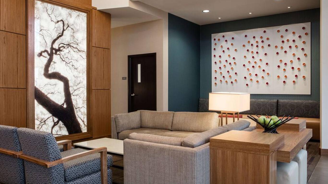 Hyatt Place Kansas City/Lenexa City Center