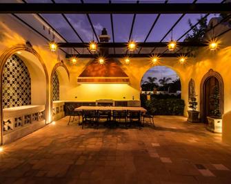 Discover Merida in grand colonial style - Mérida - Patio