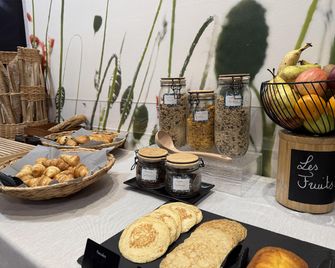 Kyriad Rennes Sud - Chantepie - Chantepie - Eetruimte