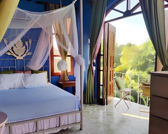 هوتل لا بولفورا - غرانادا - غرفة نوم