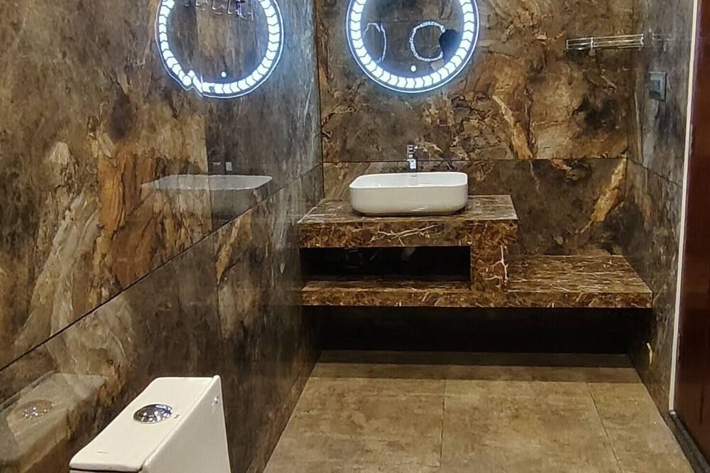 Maryland Resort Wayanad By Voye Homes - Meenangadi - חדר רחצה