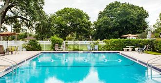 Southern Oaks Inn - St. Augustine - Bể bơi