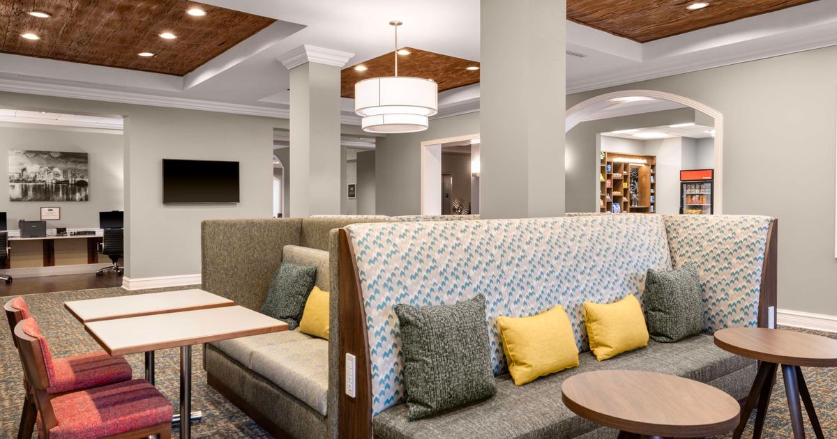 Hampton Inn West Palm Beach Central Airport £76. West Palm Beach Hotel