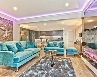 The Mews Boutique Apartments - Windermere - Salon