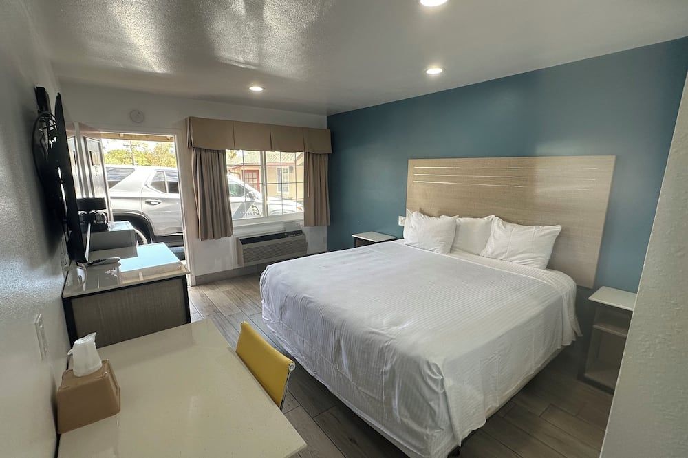 Town and Country Inn - סנטה ברברה - חדר שינה