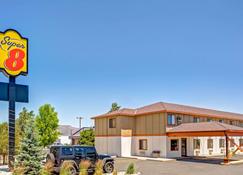 Super 8 by Wyndham Carson City - Carson City - Building