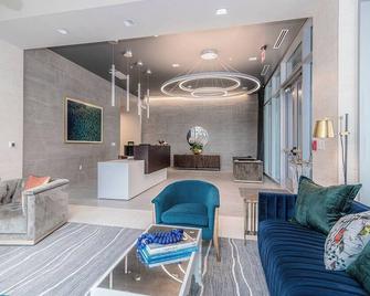 Landing at Canal 1535 - 1 Bedroom in Central Business District - Nueva Orleans - Sala de estar