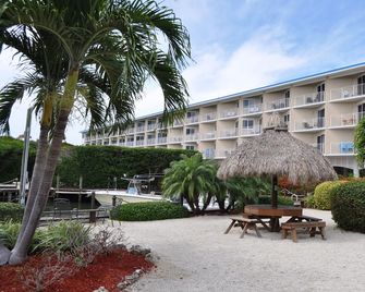 Oceanview / Oceanfront Apartment With Resort Amenities, Key Largo, Tavernier - Tavernier - Gebouw