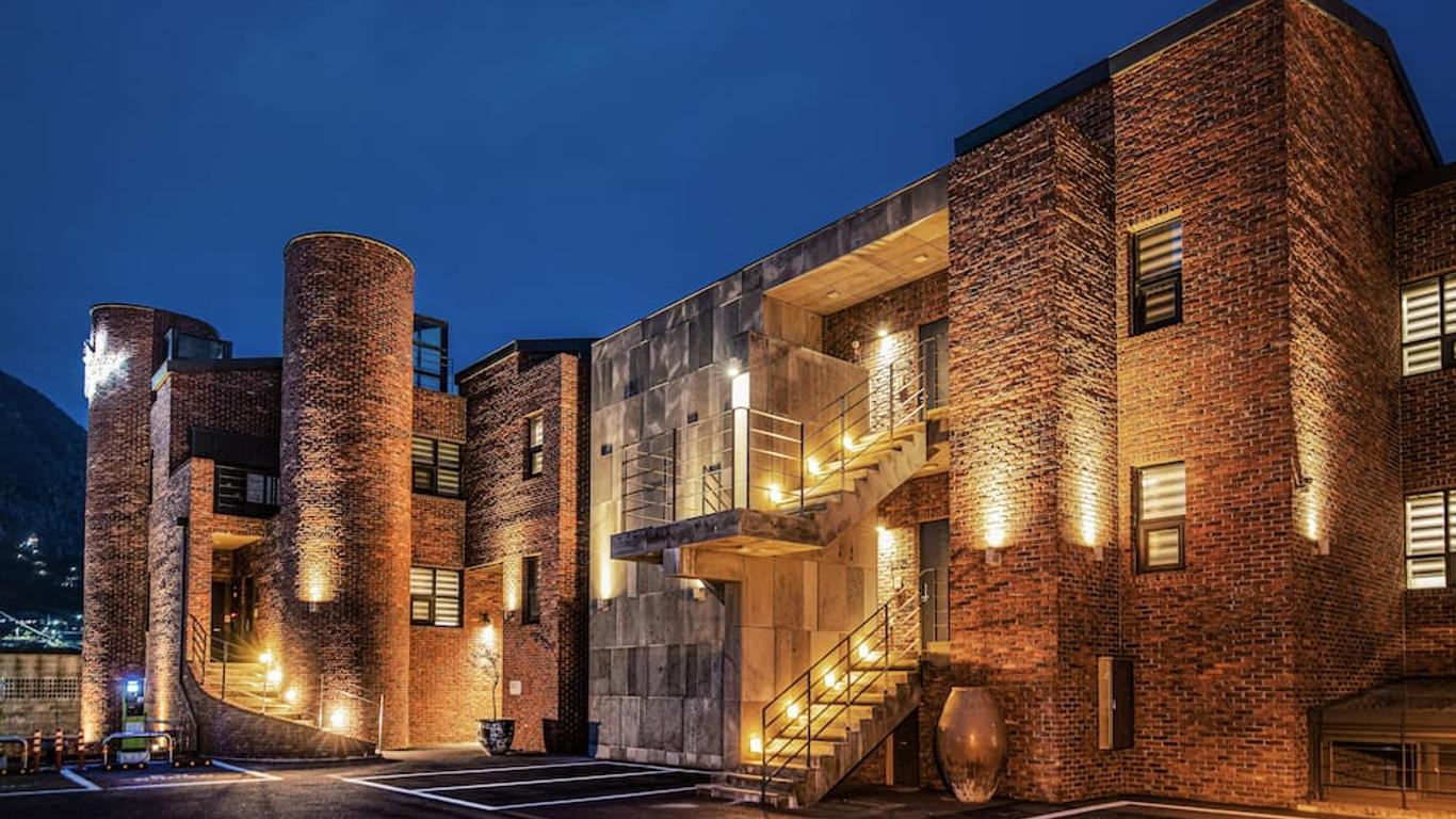 زين هايداواي آت جيجو