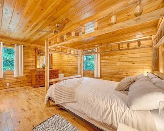 Modern Mountain Cabin, Hot Tub, Hot Springs, Va - Hot Springs