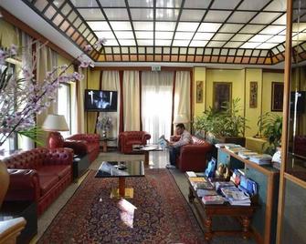 Hotel Galles - Genoa - Lounge