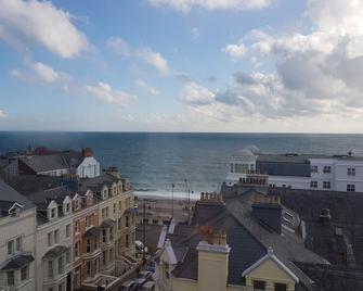 ويلباك هوتل آند ريستورانت - دوغلاس - غرفة نوم