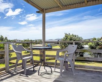 Thornton Beach Holiday park - 瓦卡塔尼 - 陽台