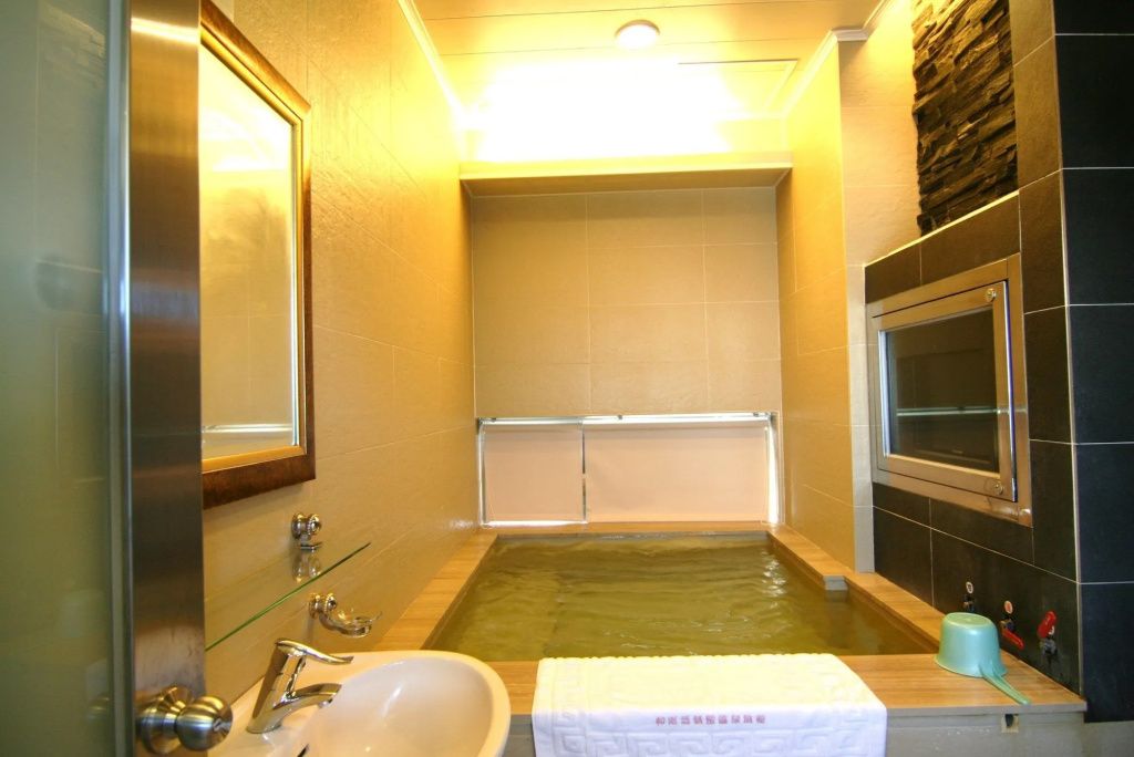 Host-On Exquisite Hotspring Hotel - Jiaoxi Township