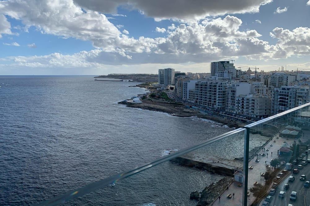 The Preluna Hotel - Sliema