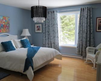 Foresteria, river, mountain and SPA! - Saint-Irénée - Habitación