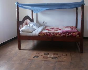 Gulu Crystal Hotel - Gulu - Camera da letto