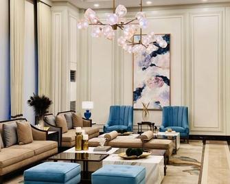 A Comfortable & Well-Equipped Iloilo - Iloilo City - Lounge