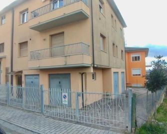 Residenza Cleopatra 4 - Falconara Marittima - Edificio