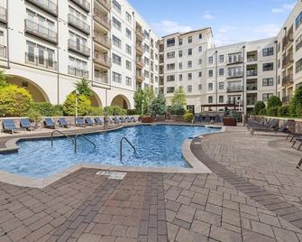 #228 - Kasa at Berkshire Village District Raleigh - Raleigh