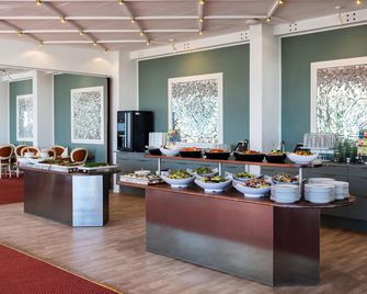 Milling Hotel Søpark - Maribo - Buffet