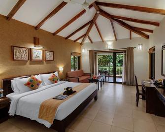 The Fern Gir Forest Resort - Sasan Gir - Bedroom