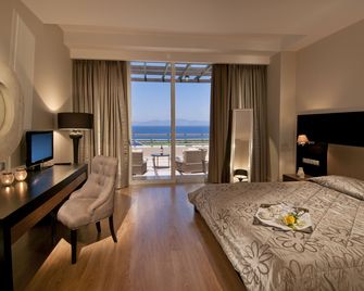 Kipriotis Panorama Hotel & Suites - Кос - Спальня