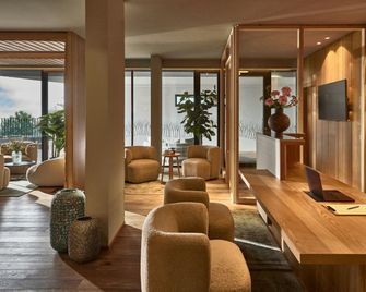 Falkensteiner Family Hotel Montafon - The Leading Hotels of the World - Tschagguns - Lounge
