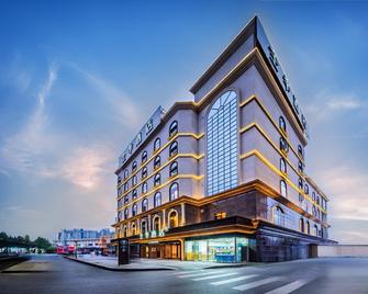 Ji Hotel Chengdu Jinniu Wanda Hehuachi - Chengdu - Edificio