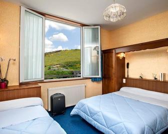 Le Relais de L'Aubrac - Nasbinals - Chambre