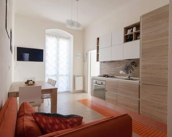 Family House La Spezia - 5lands By Train - La Spezia - Cuisine