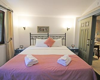 Öykü Butik Otel - Bozcaada - Habitación