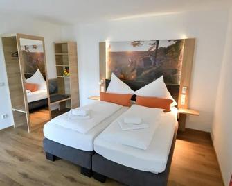 Landgasthof zum Raben - Kipfenberg - Slaapkamer
